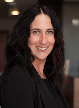 Larissa Olofson